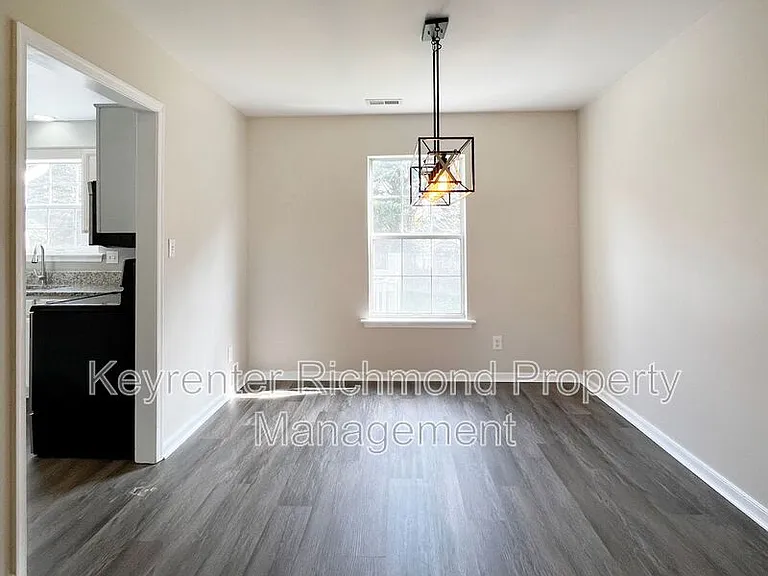 800 Kiefer Field Ct — Photo 5