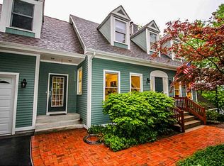 25 E Prospect St, Smithfield, RI 02917