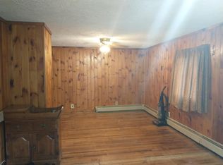 49 Highland Ave, Coventry, RI 02816