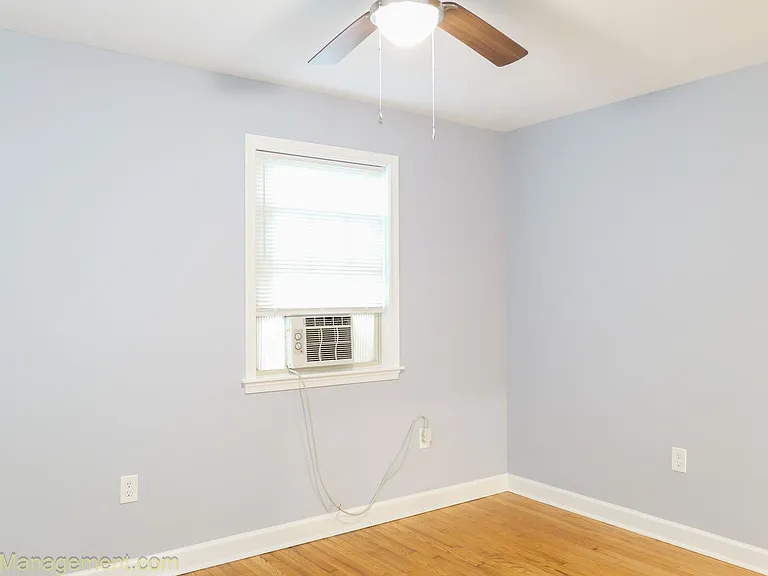 8712 Plymouth St — Photo 20