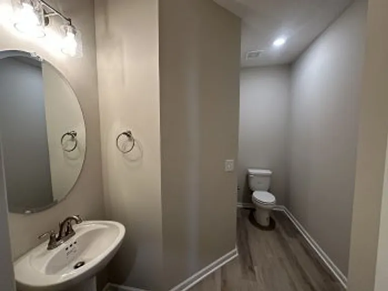 1850 Madison St #306 — Photo 9