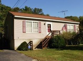 171 Auburn St, Whitman, MA 02382
