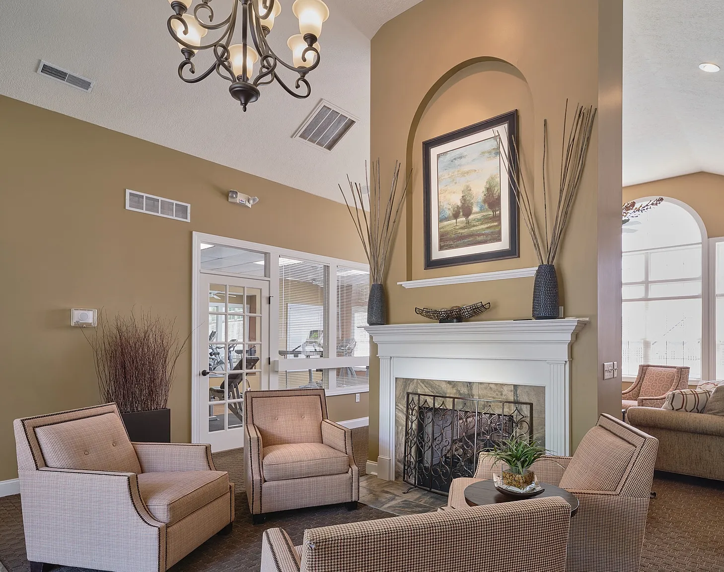 Fairway Park Apartments — Photo 4