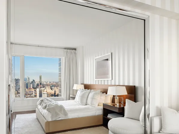 252 East 57th Street image 9 of 19