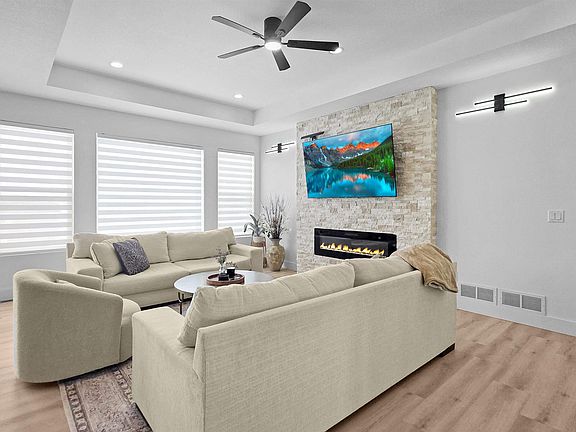 4th image of 208 Willow Oak Dr