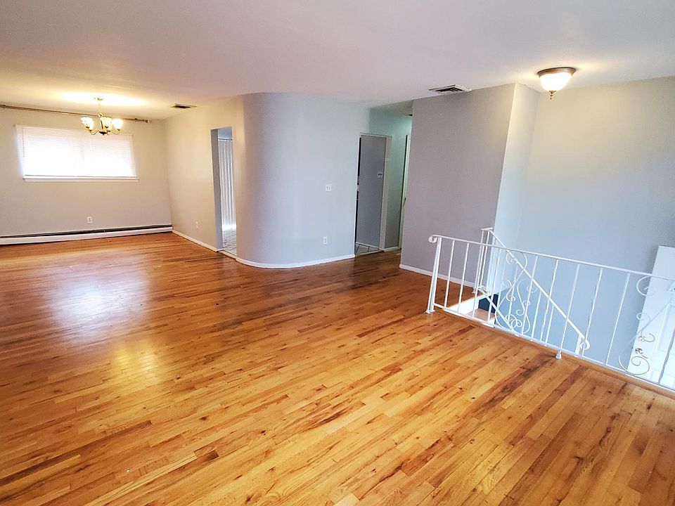 1st image of 2518 Belmond Ave