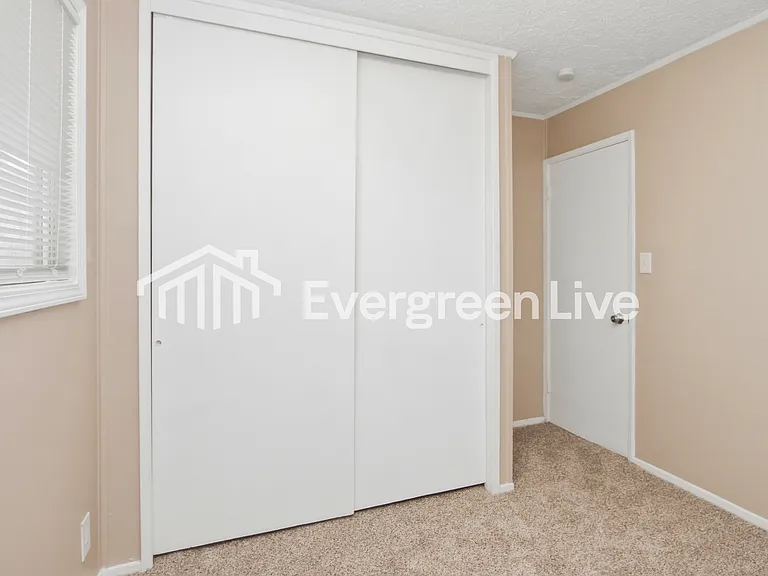 7350 Twin Beech Dr — Photo 11