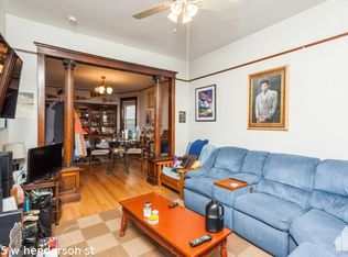 1415 W Henderson St #528, Chicago, IL 60657