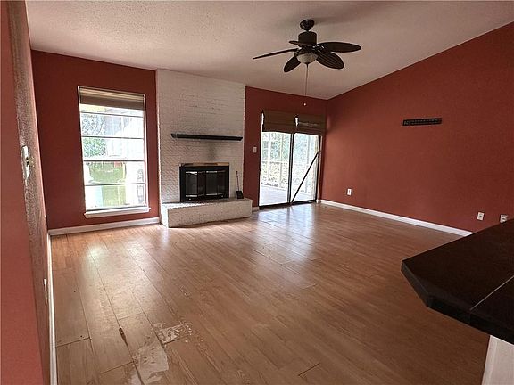 3rd image of 1151 Saint Augustine Dr