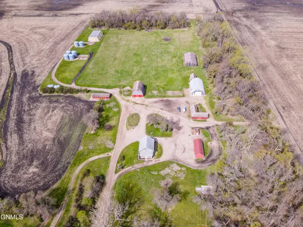 3207 121st Ave SE, Valley City, ND 58072