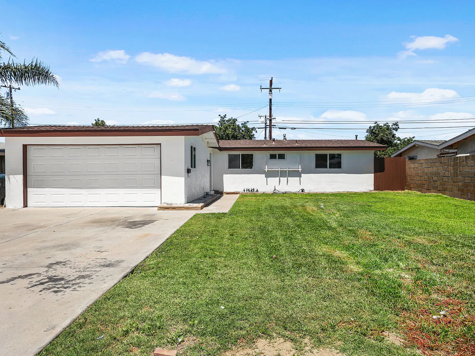 3 bed, 1236 sqft, $4,200 — Photo 3