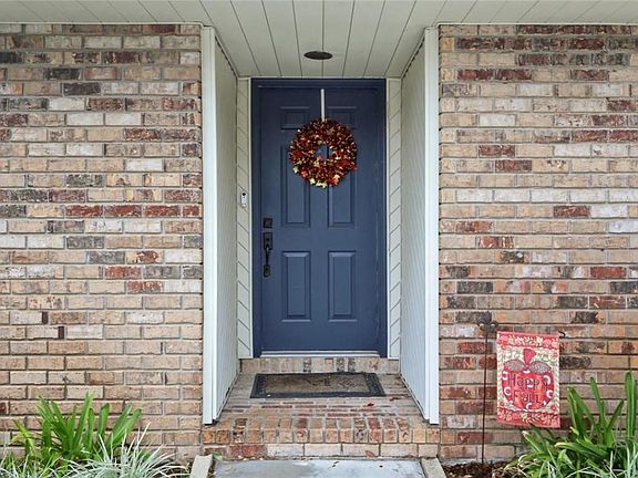 4th image of 231 Ormond Meadows Dr