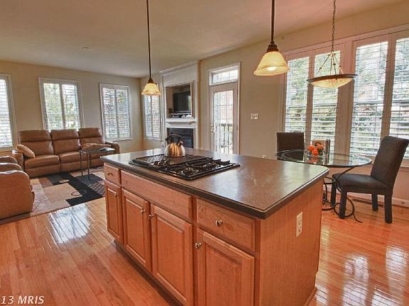 5th image of 4221 Alex Ct