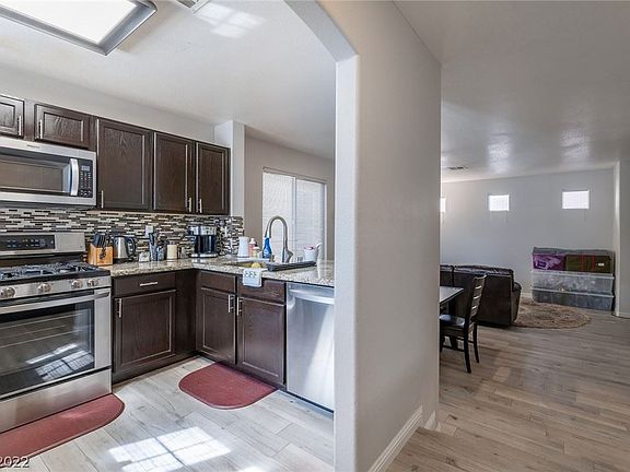 2nd image of 9070 Badby Ave