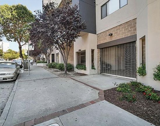 2nd image of 720 Gough St APT 31
