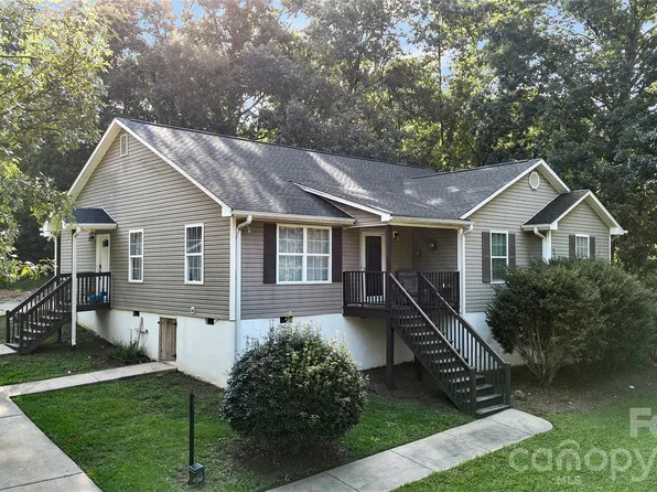 1636 Cedar Terrace Dr, Lancaster, SC 29720