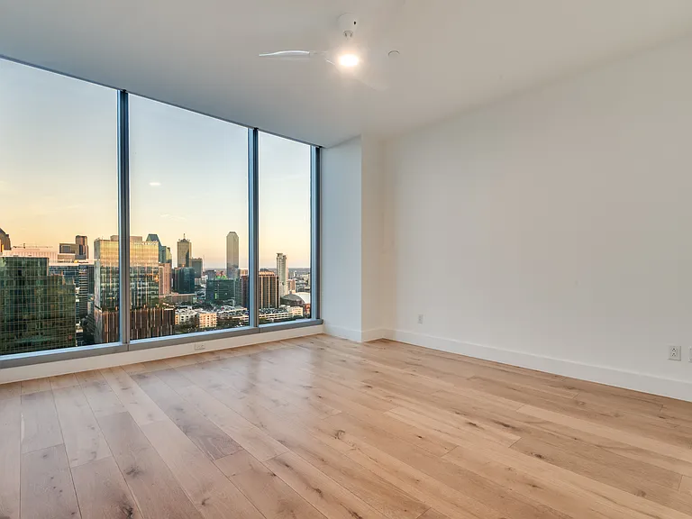 3130 N Harwood St #2606 — Photo 17