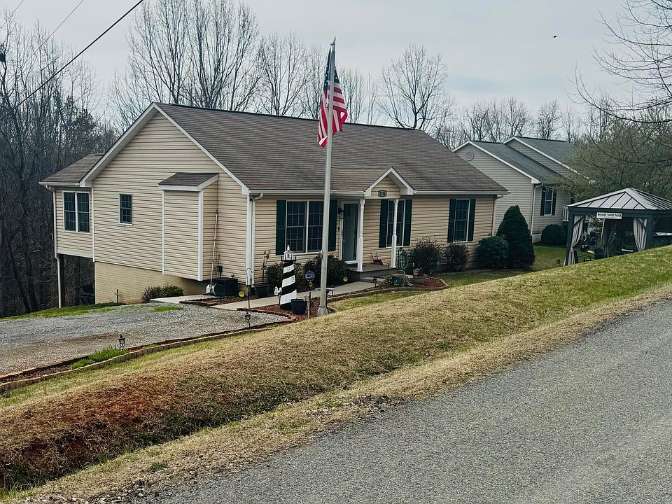 1st image of 1236 Carroll Rd