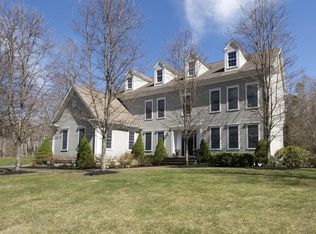 46 Arrowwood Dr, Scituate, MA 02066