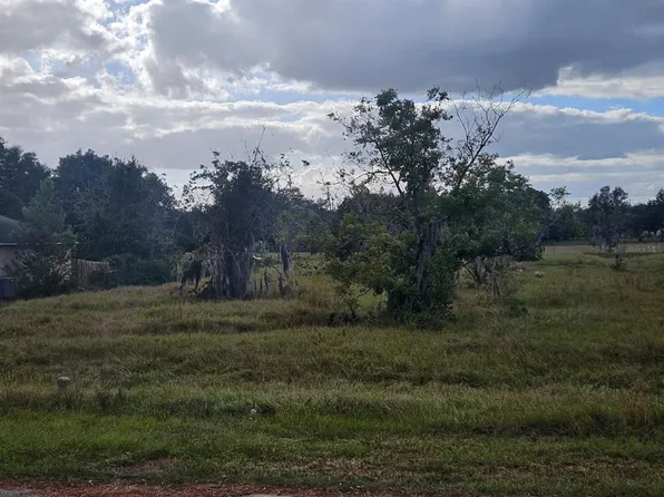 25013 Van Buren St #2, Astatula, FL 34705