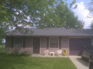 107 Eastwood Ct, Garrett, IN 46738