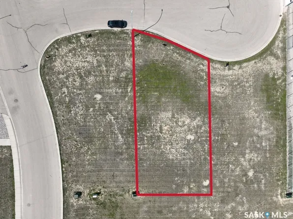 22 COPPER RIDGE Cove, Moose Jaw, SK S6H 4R1