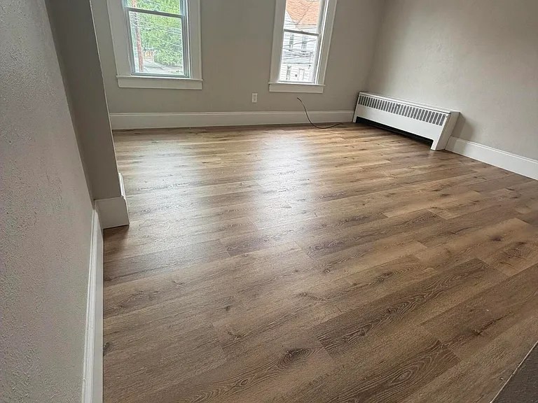 77 Saint Clair St #2 — Photo 8