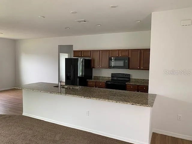 1455 Harbell St — Photo 11