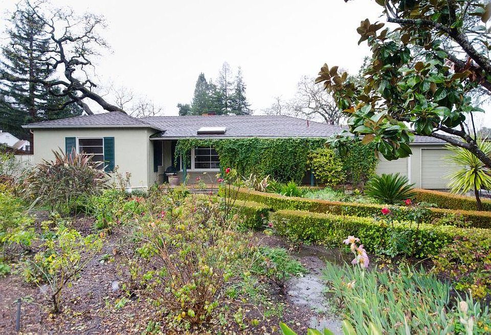 1st image of 555 Encina Ave