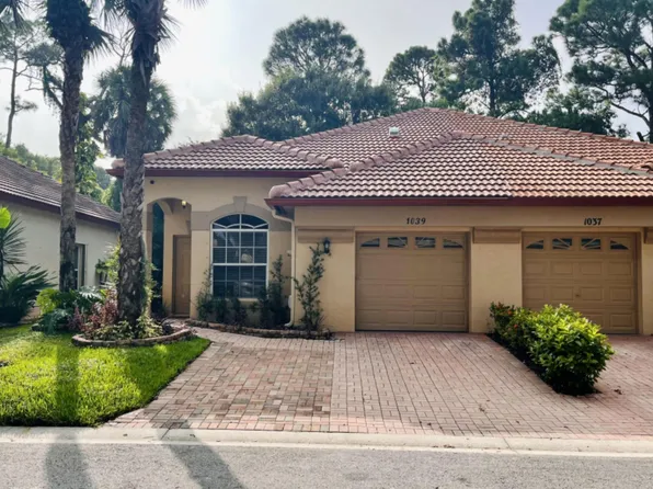 1039 Via Jardin, Riviera Beach, FL 33418