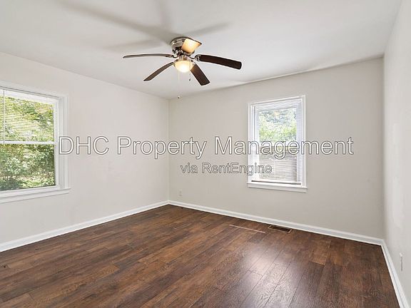 4th image of 1421 Cobb Branch Dr