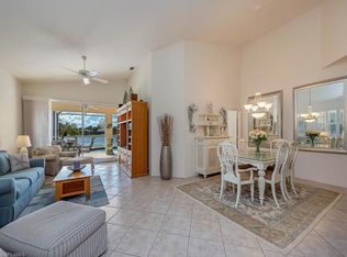 2048 Crestview Way, Naples, FL 34119