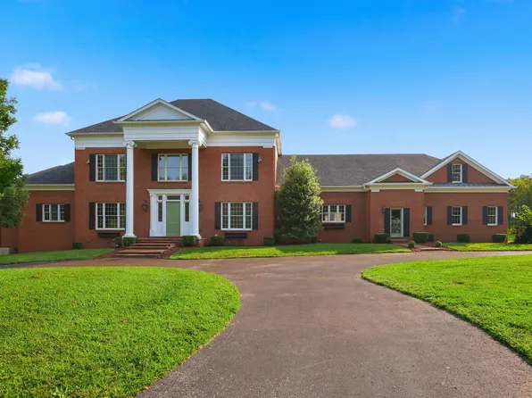 3021 Brookmonte Ln, Lexington, KY 40515
