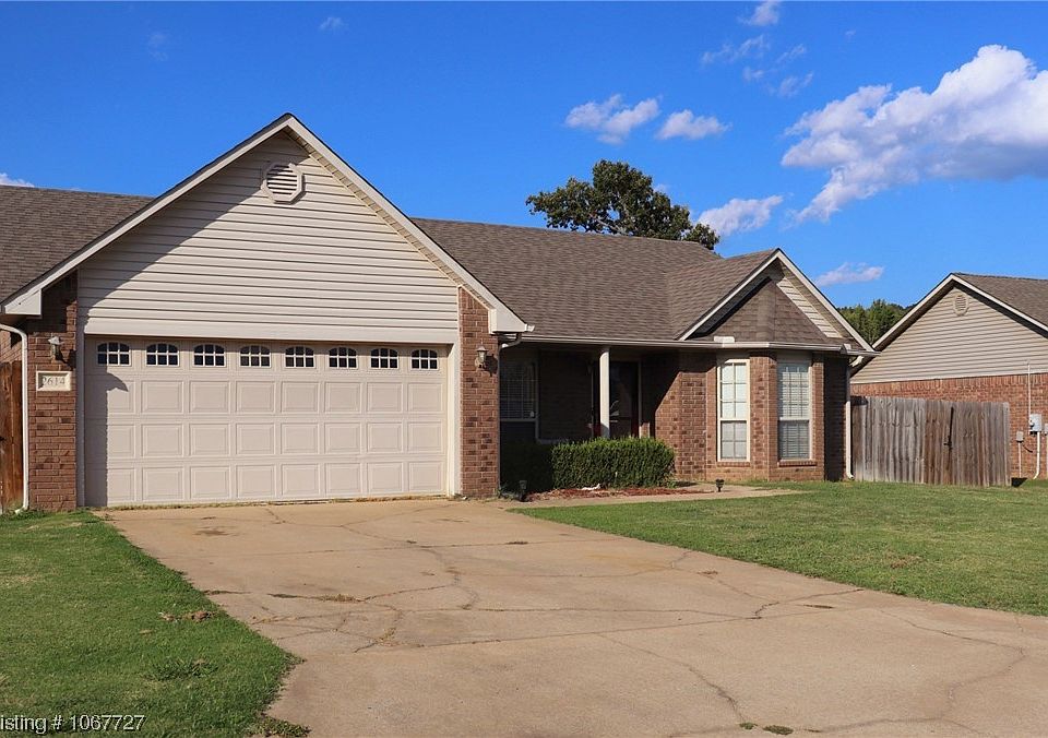 2614 Red Oak Dr, Van Buren, AR 72956 MLS 1067727 Zillow