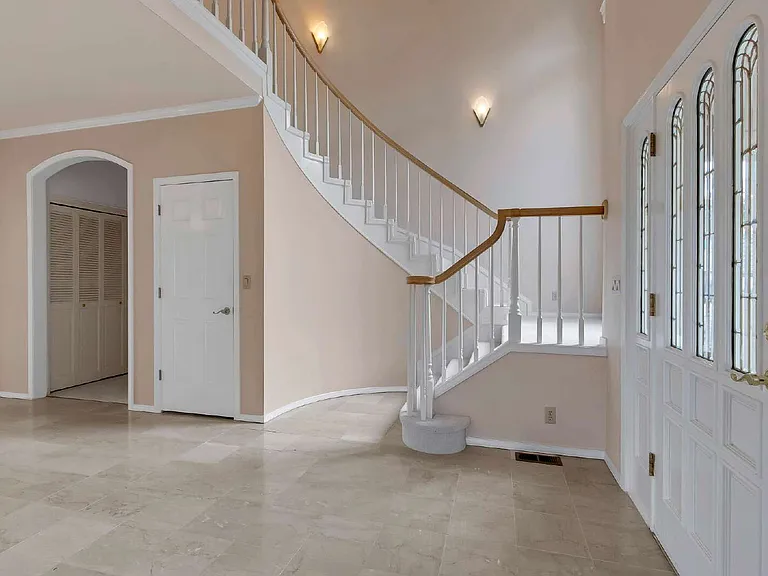 4021 Patrick Ct SE — Photo 12