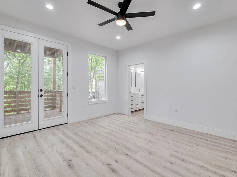 5211 Rob Scott St — Photo 15