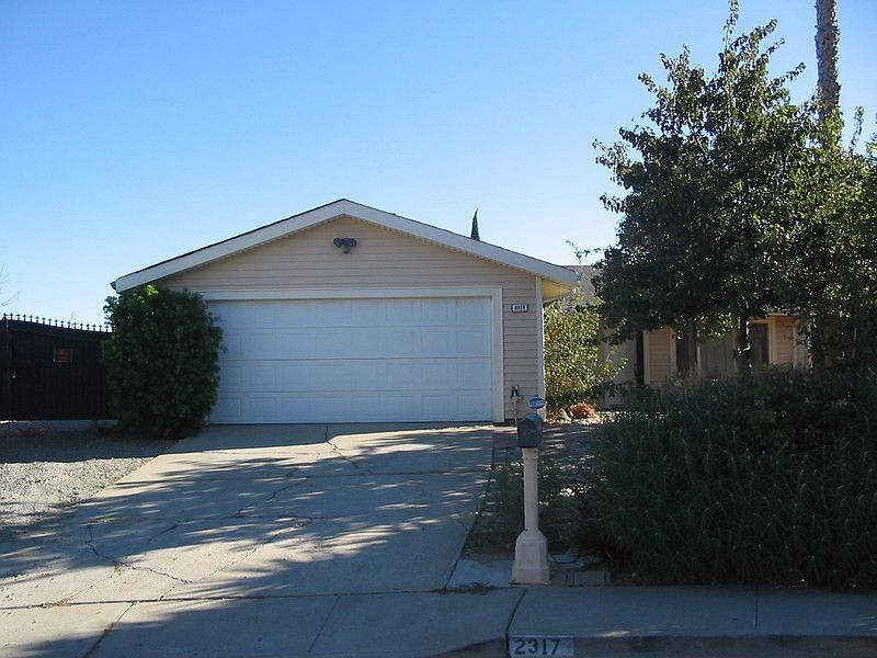 1st image of 2317 Garner Ct