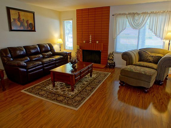 Beautful and upgraded home.