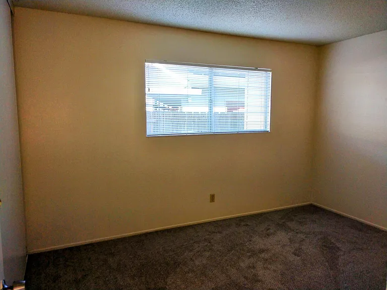 2005 Starling Way — Photo 10