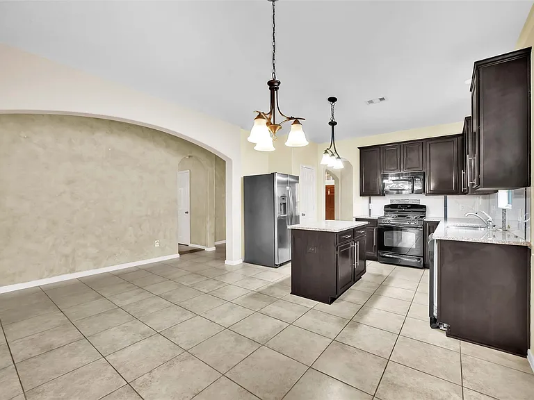 21627 Sierra Long Dr — Photo 13