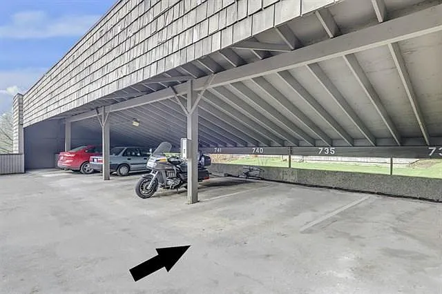 1 bed, 777 sqft, $1,950 — Photo 1