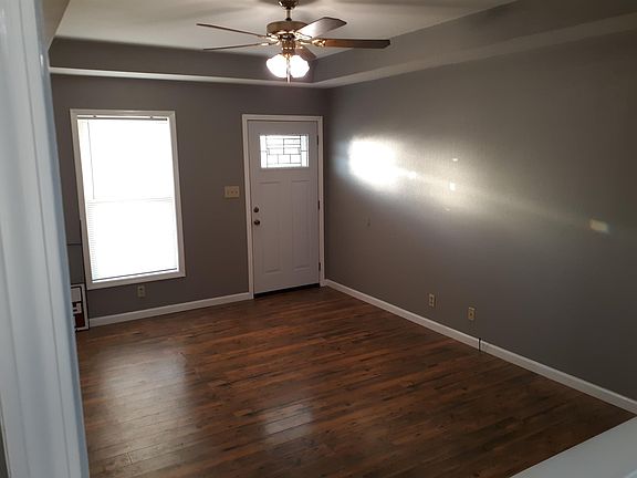 4th image of 2841 Teakwood Dr