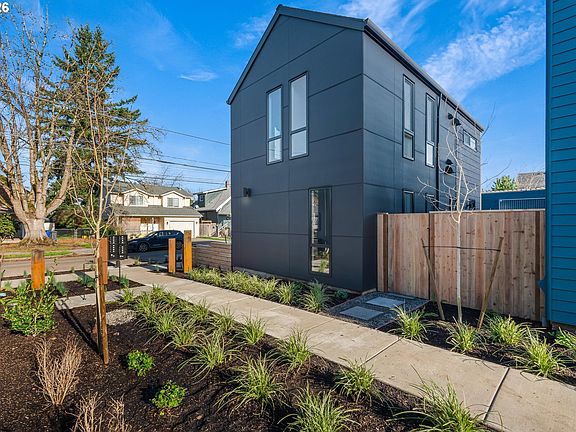 3rd image of 5498 SE Boise St