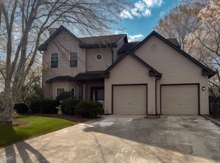 103 Kestrel Ct SW, Huntsville, AL 35824