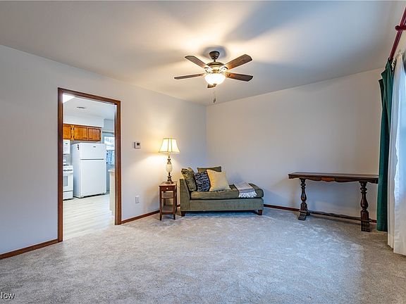 4th image of 641 Denison Ave