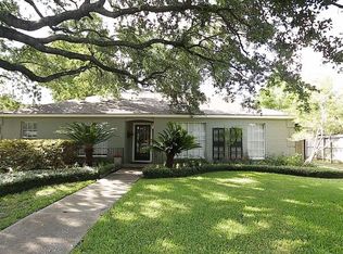 4533 Kingfisher Dr, Houston, TX 77035