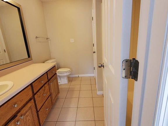 5th image of 4704 McAllister St