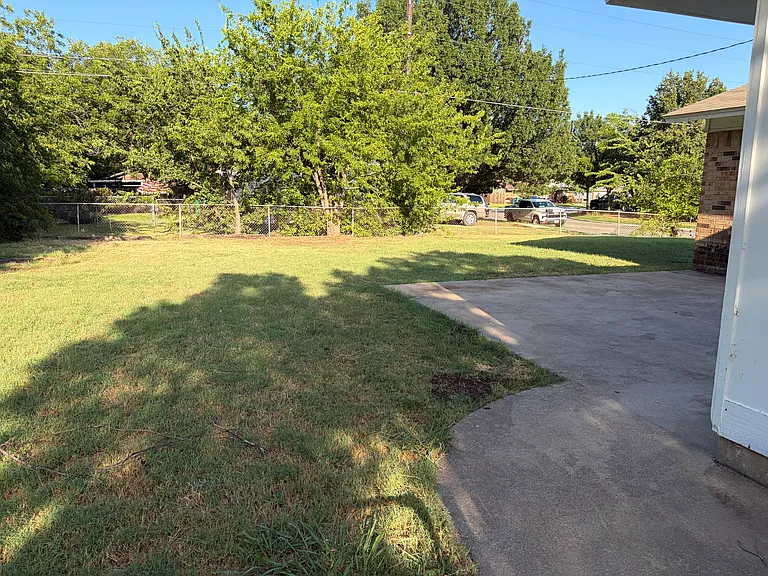 3920 Redstone Rd — Photo 14