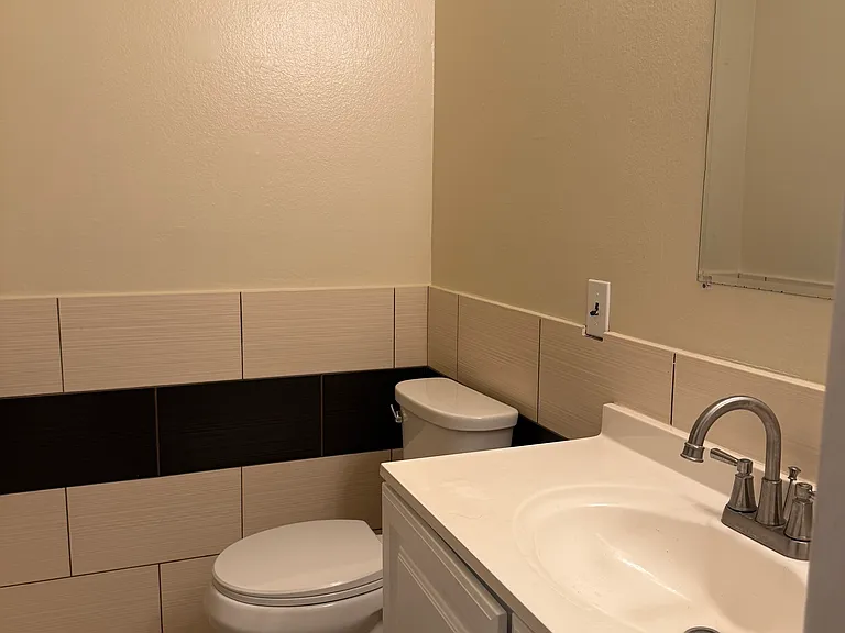 13301 Fletcher St #2 — Photo 9