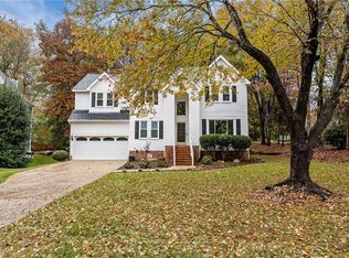 105 Winged Foot Ct, Mebane, NC 27302